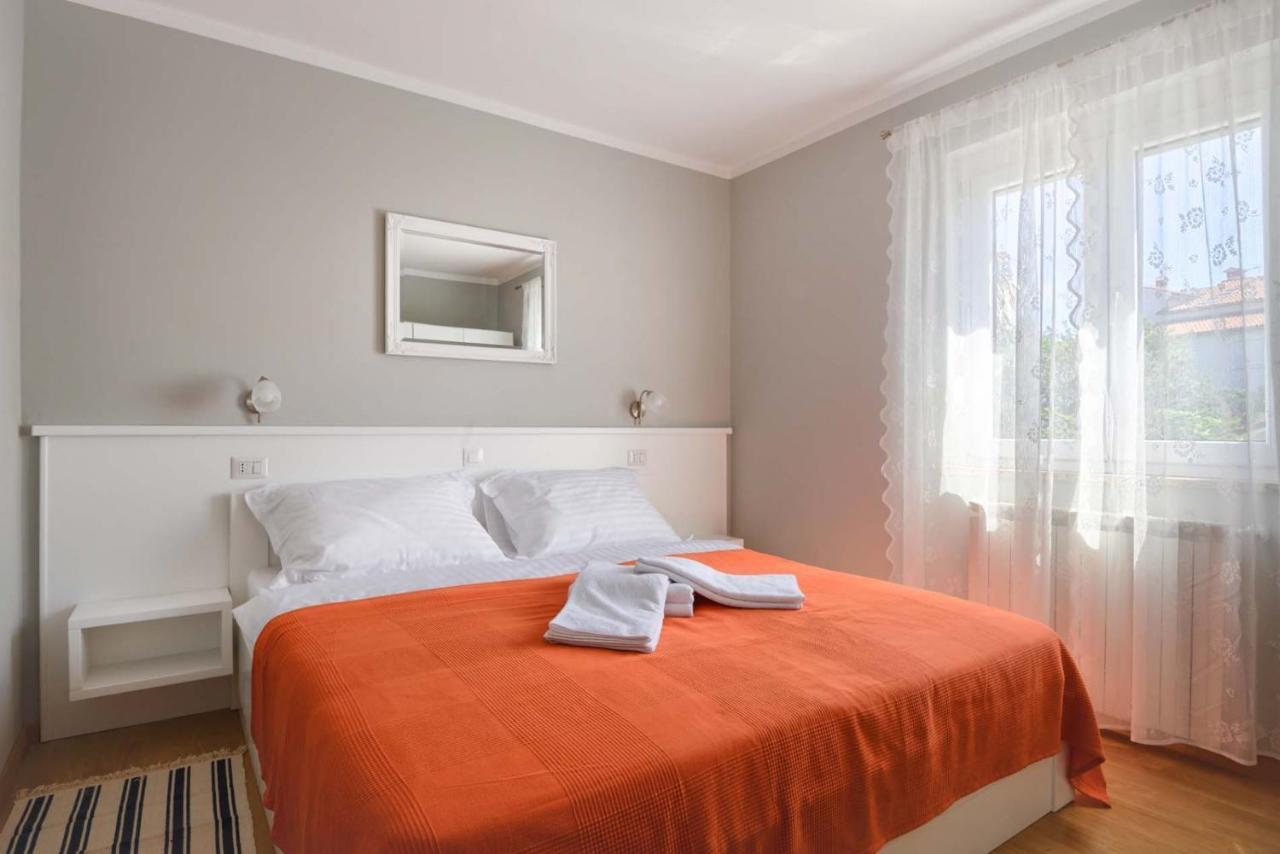 Villa Hope Apartments Porec Ngoại thất bức ảnh