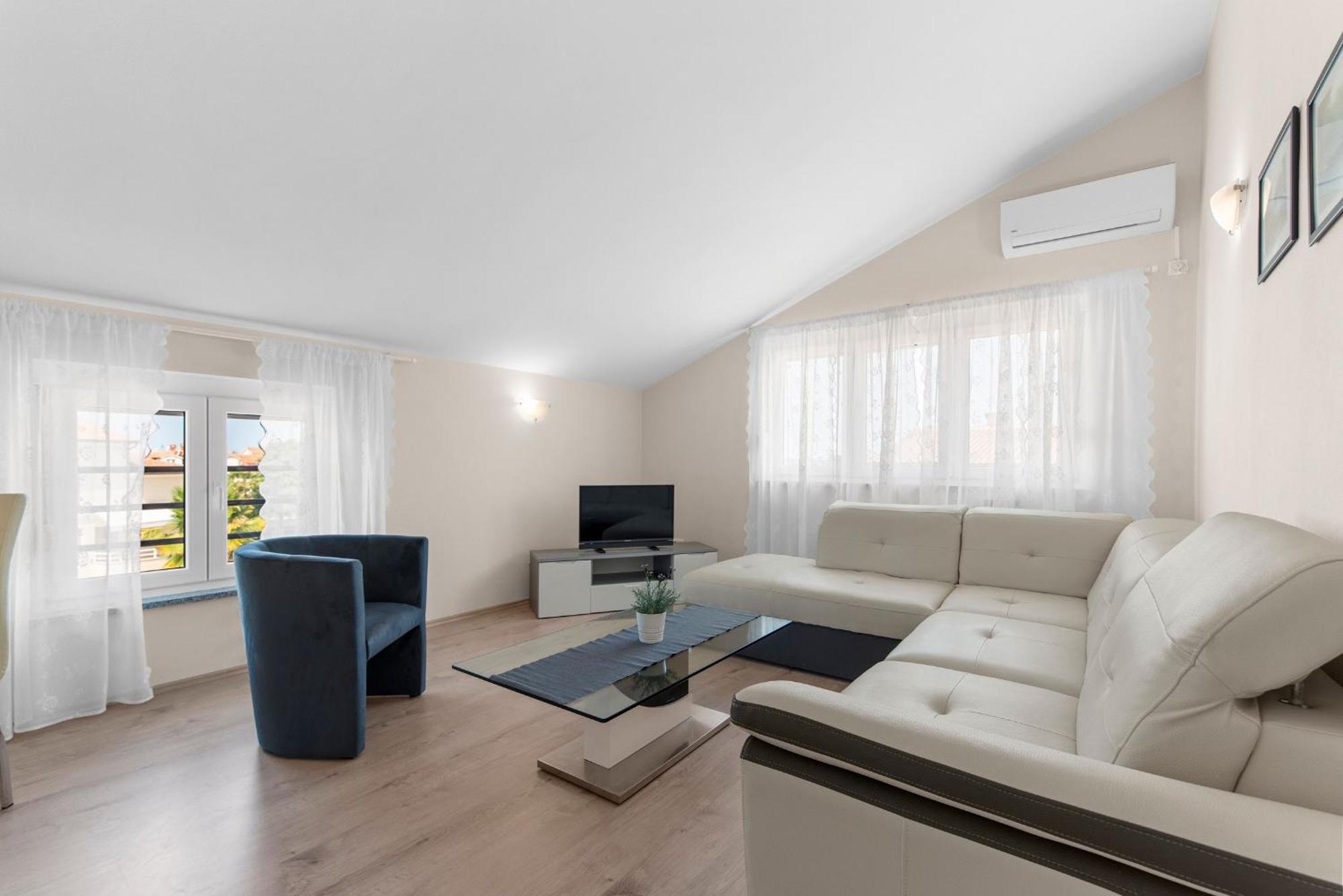 Villa Hope Apartments Porec Ngoại thất bức ảnh